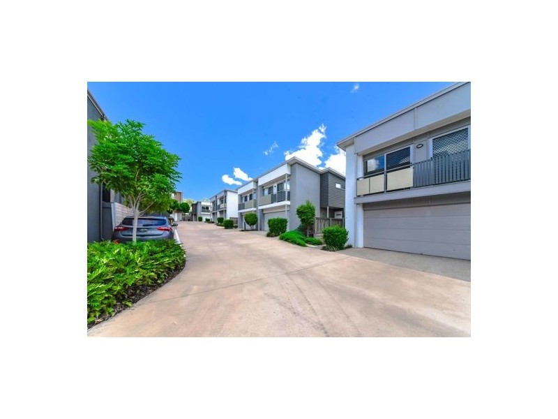 16/397 Trouts Road, Chermside West QLD 4032
