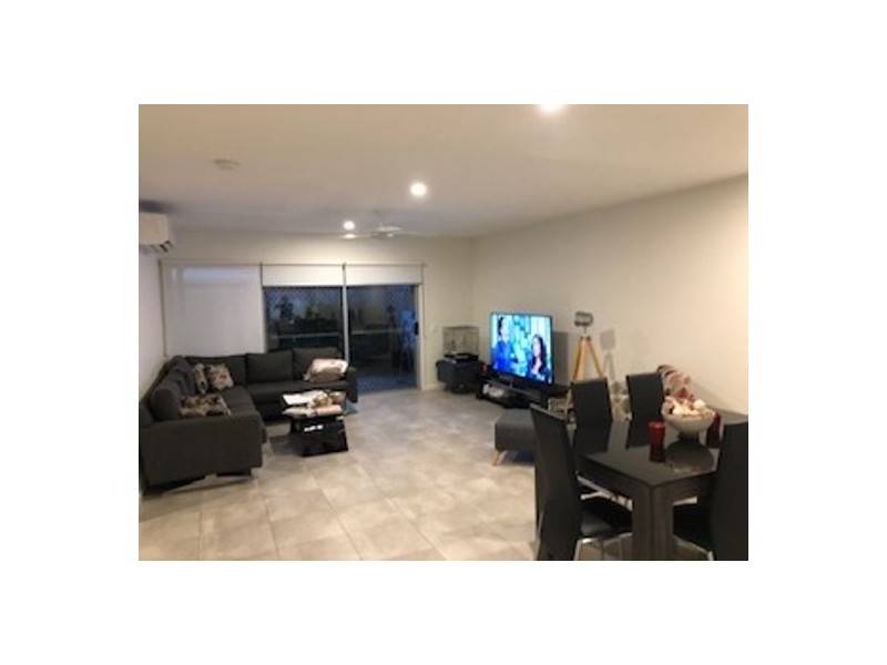 80 20 Salisbury Street, Redland Bay QLD 4165