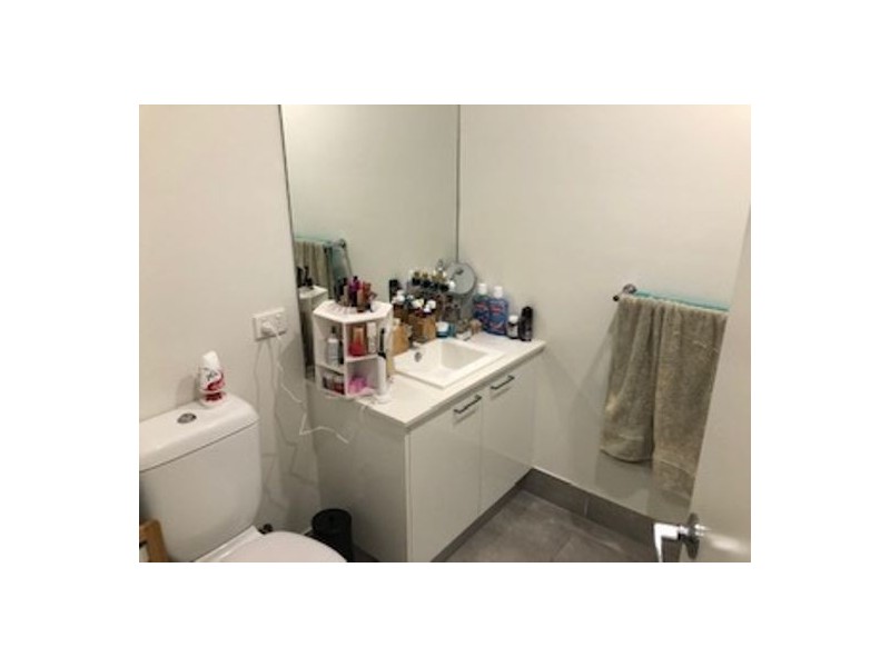 80 20 Salisbury Street, Redland Bay QLD 4165