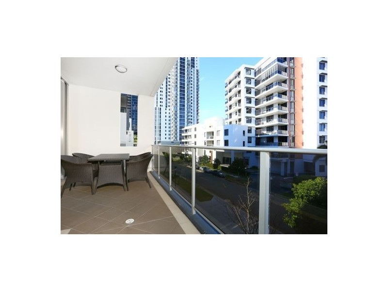 720/6 AQUA ST, Southport QLD 4215