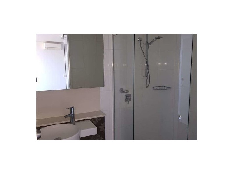 720/6 AQUA ST, Southport QLD 4215