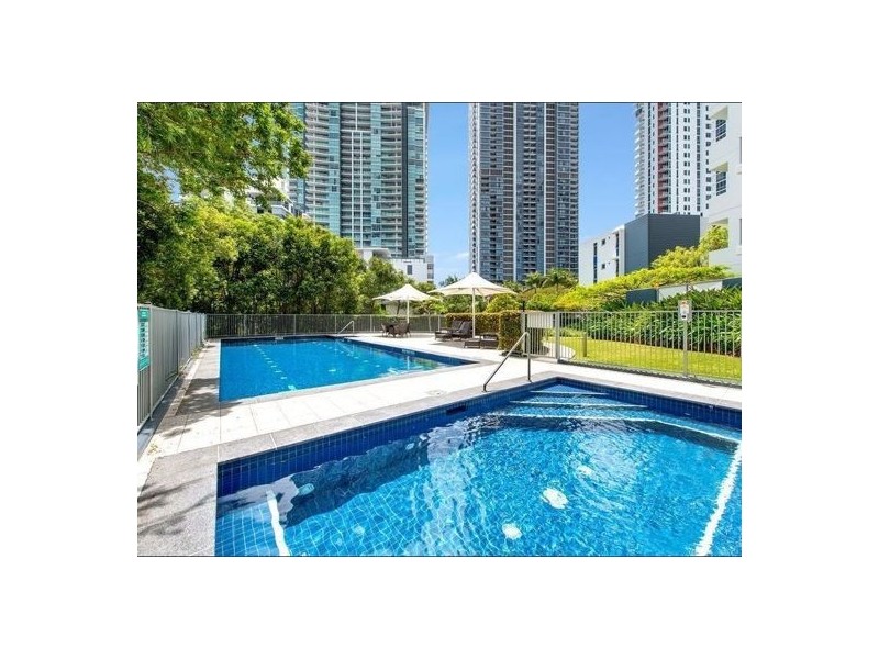 720/6 AQUA ST, Southport QLD 4215