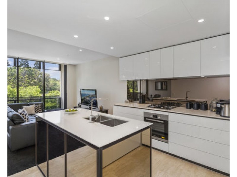 305A/1 The Concourse Street, Benowa QLD 4217