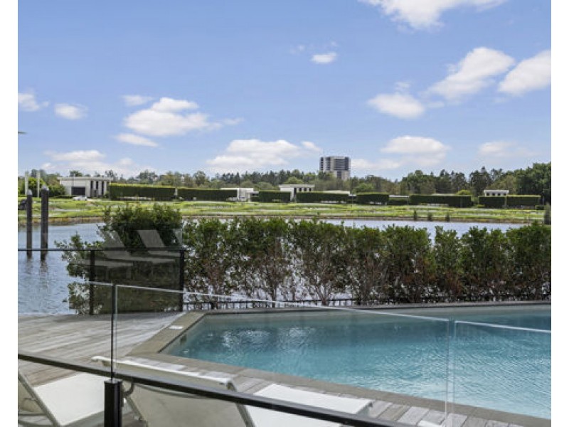 305A/1 The Concourse Street, Benowa QLD 4217