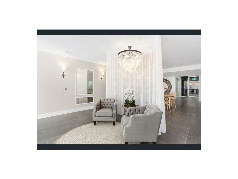 607/8 Waverley Street, Southport QLD 4215