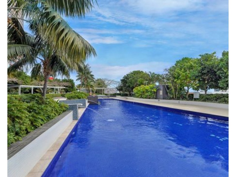 1094 56 Scarborough Street, Southport QLD 4215