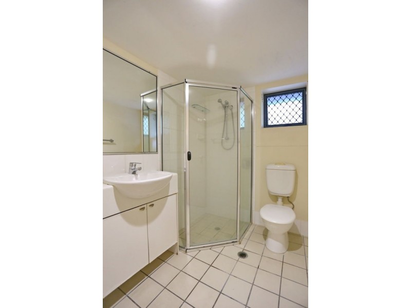 60/7 landsborough tce, Toowong QLD 4066