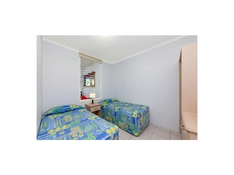 2 Waverley Road, Taringa QLD 4068