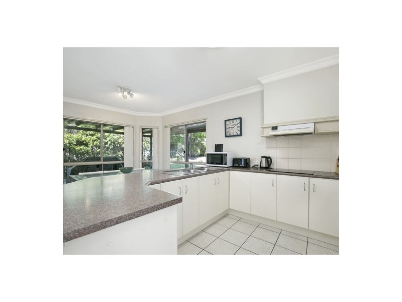 21 Conifer Street, Carindale QLD 4152