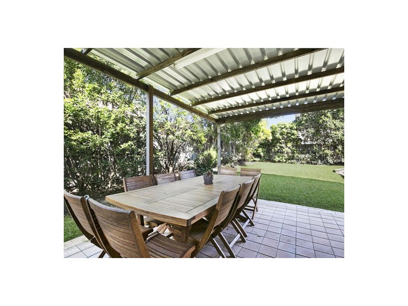 21 Conifer Street, Carindale QLD 4152