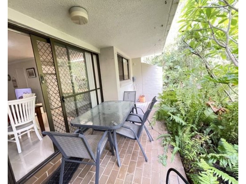 17/111 Markeri Street, Mermaid Waters QLD 4218