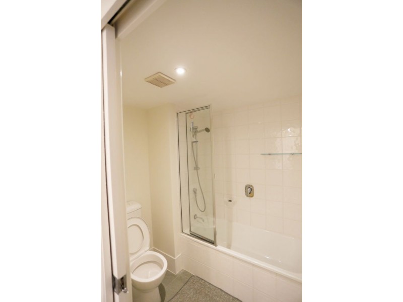 57/7 landsborough tce, Toowong QLD 4066