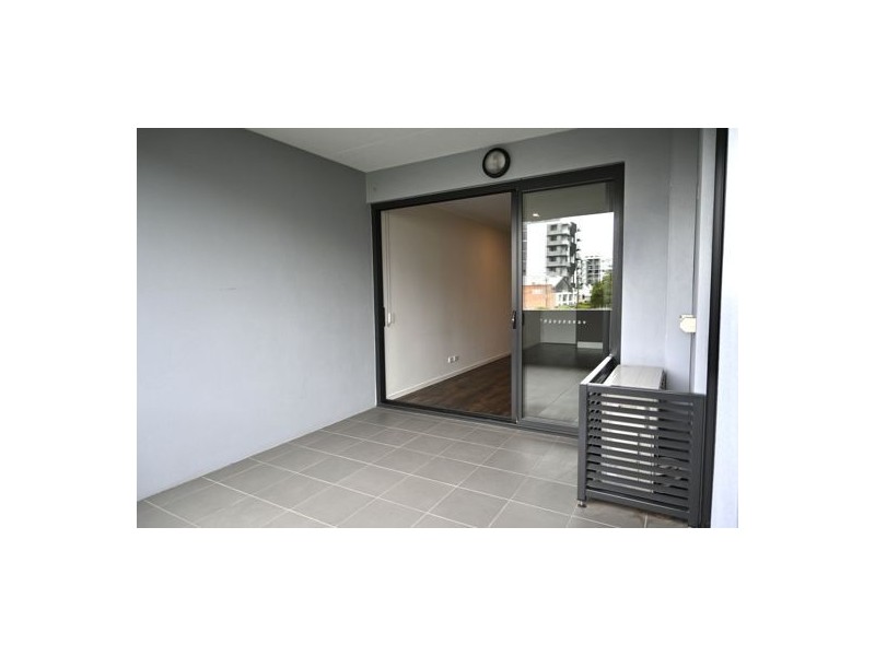 2014/35 Tondra Lane, West End QLD 4101