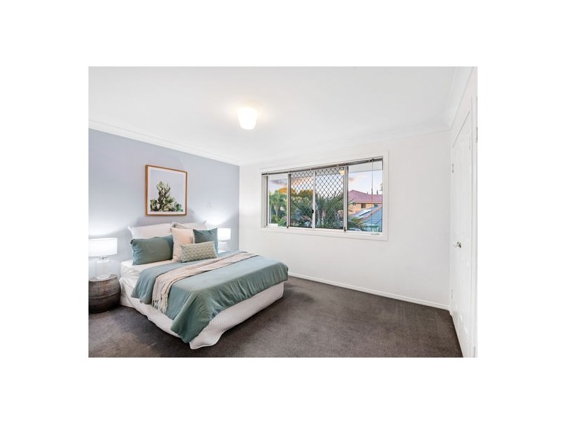 1 Ellesmere Place, Parkinson QLD 4115