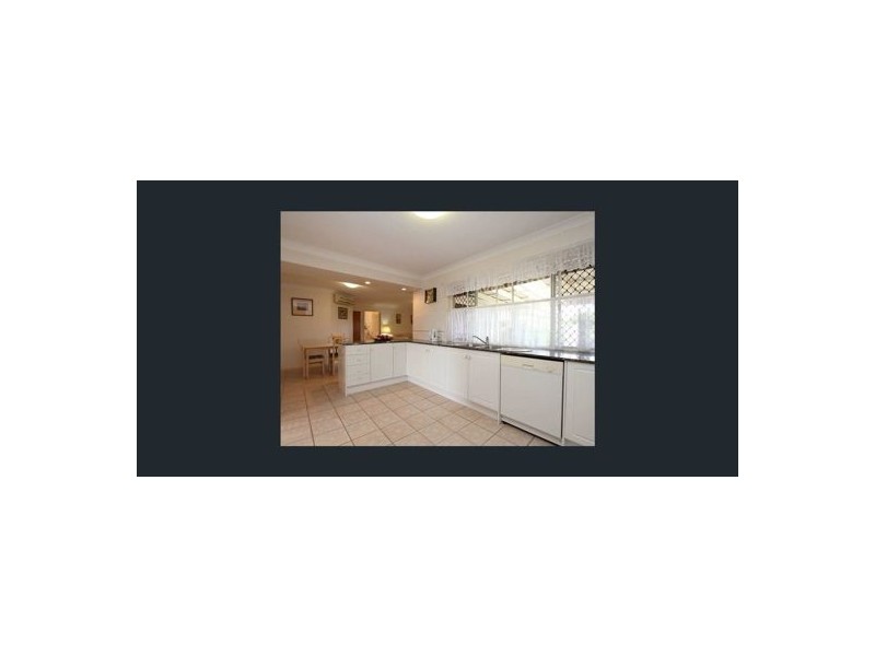 60A Azalea Cres, Calamvale QLD 4116