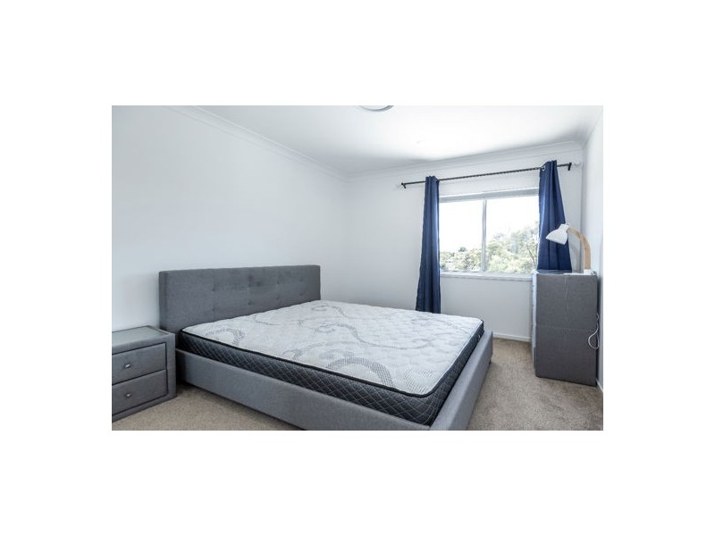 24 Bonogin Road, Mudgeeraba QLD 4213