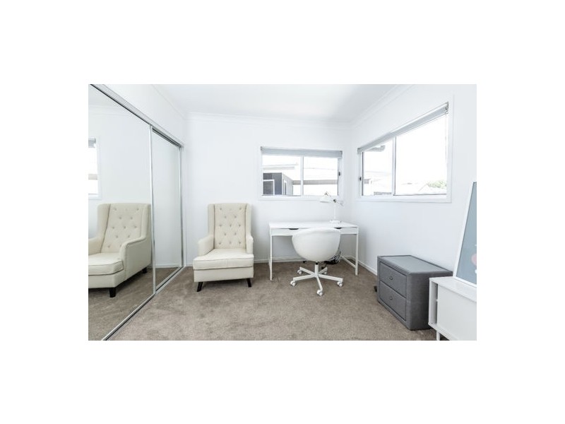 24 Bonogin Road, Mudgeeraba QLD 4213