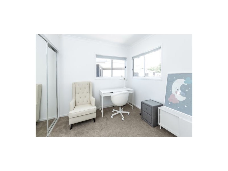 24 Bonogin Road, Mudgeeraba QLD 4213