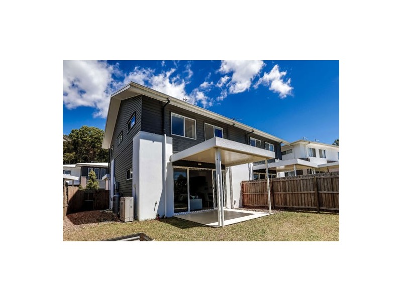 24 Bonogin Road, Mudgeeraba QLD 4213