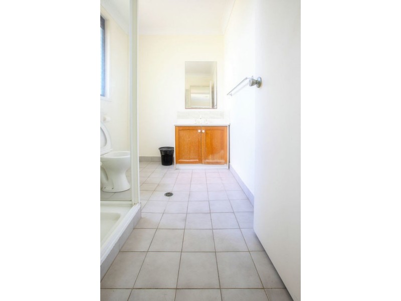 74 dell road, St Lucia QLD 4067