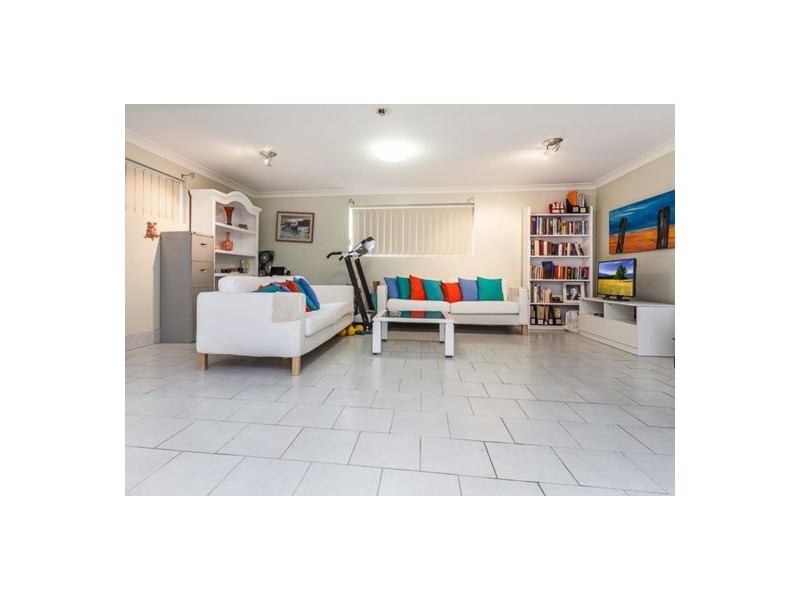 2 Hoffman Street, Mcdowall QLD 4053