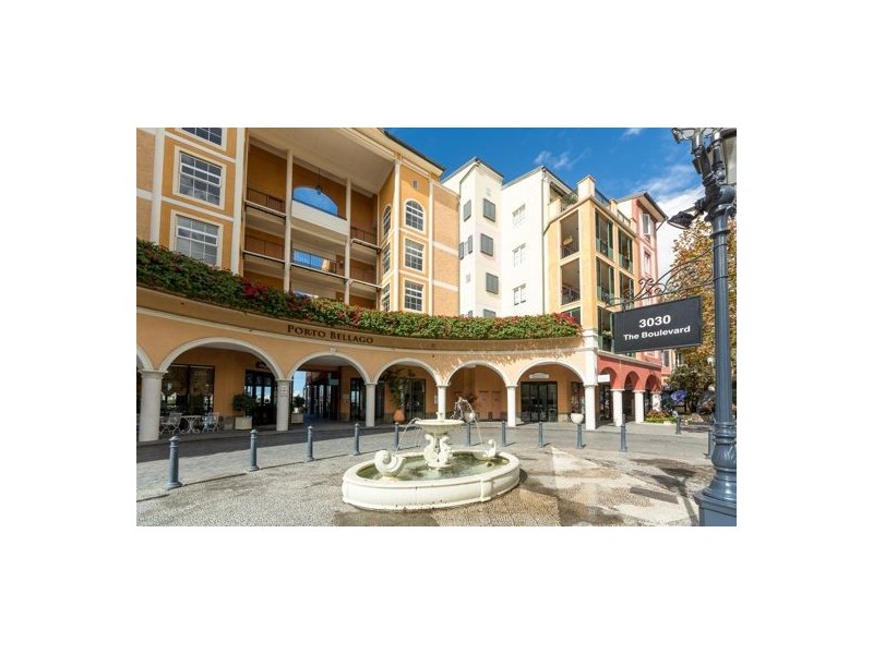 2 3028 The Boulevard, Carrara QLD 4211