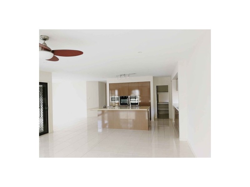 10 pearlfrost place, Sunnybank Hills QLD 4109