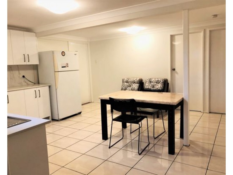 5C Darlington Street,, Macgregor QLD 4109