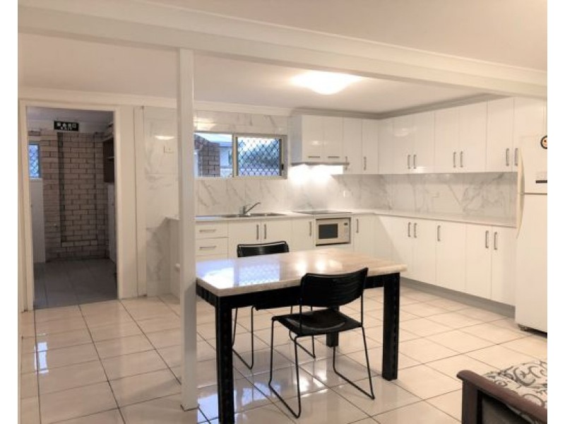 5C Darlington Street,, Macgregor QLD 4109