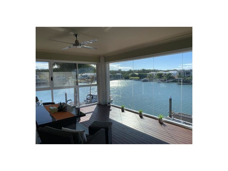 52 Buccaneer Way, Coomera Waters QLD 4209
