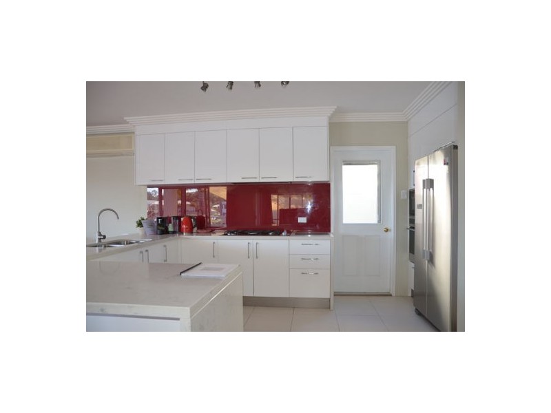 52 Buccaneer Way, Coomera Waters QLD 4209