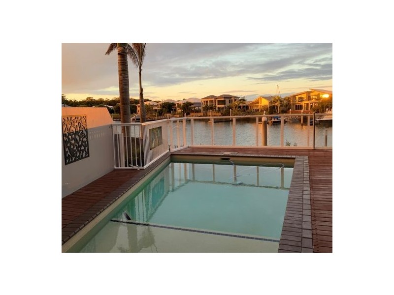 52 Buccaneer Way, Coomera Waters QLD 4209