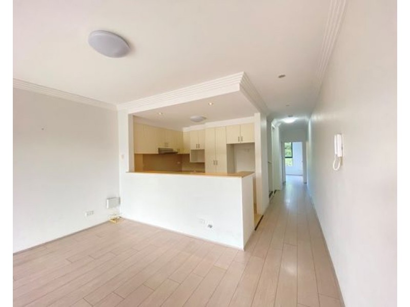 17/2 Tavistock Road, Homebush West NSW 2140