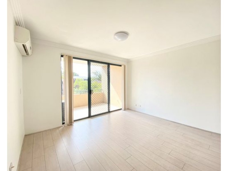 17/2 Tavistock Road, Homebush West NSW 2140