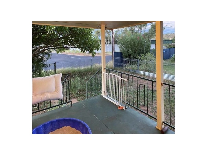 73 George Street, Pioneer QLD 4825