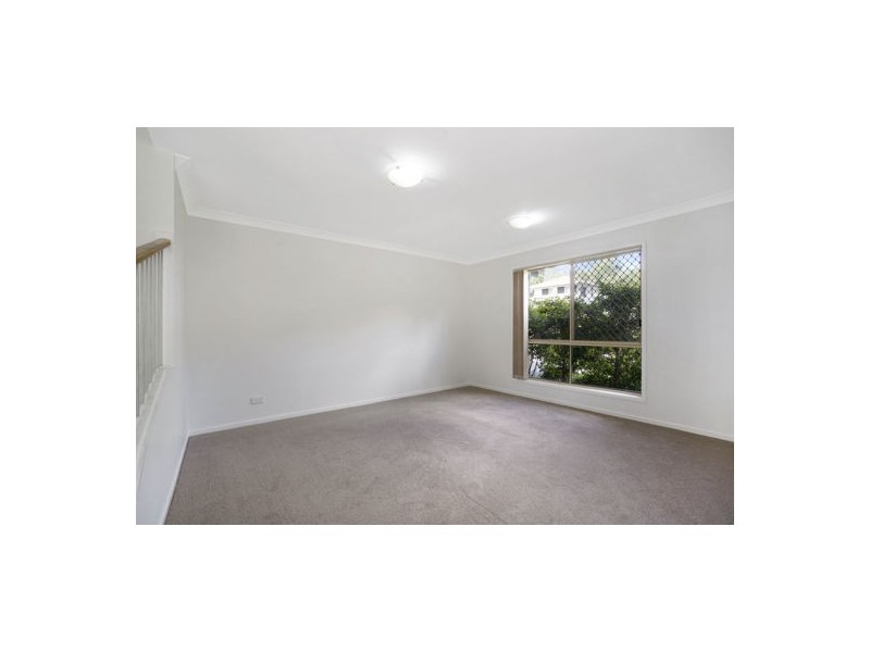 71/32 Earnshaw Street, Calamvale QLD 4116