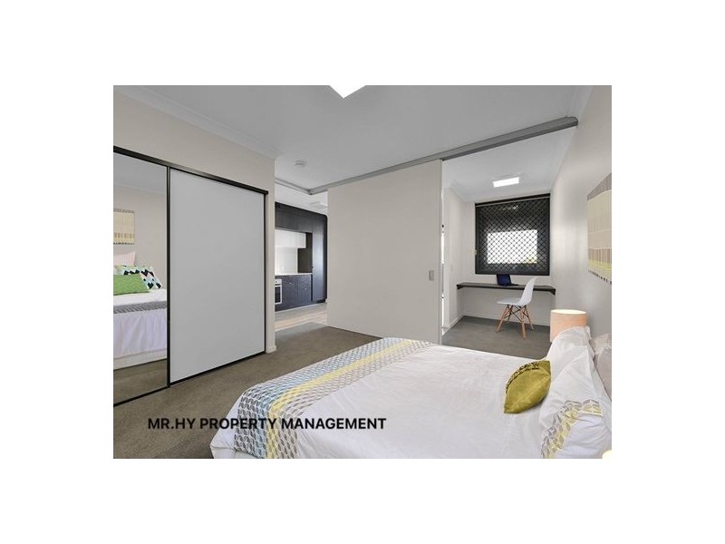 203 59-63 Latham Street, Chermside QLD 4032