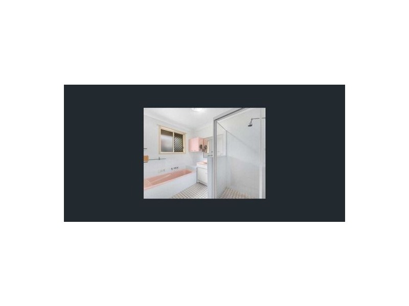 4 clinton street, Coopers Plains QLD 4108