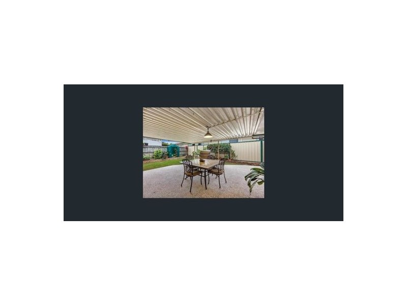 4 clinton street, Coopers Plains QLD 4108