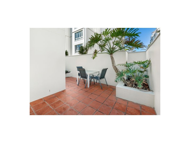 126 Old Burleigh Road, Broadbeach, Broadbeach QLD 4218