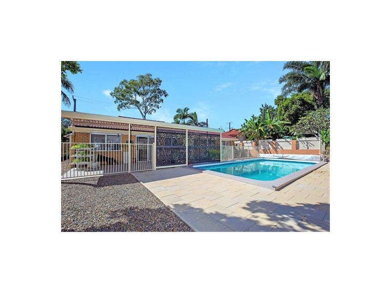 35 Barbaralla Drive, Springwood QLD 4127