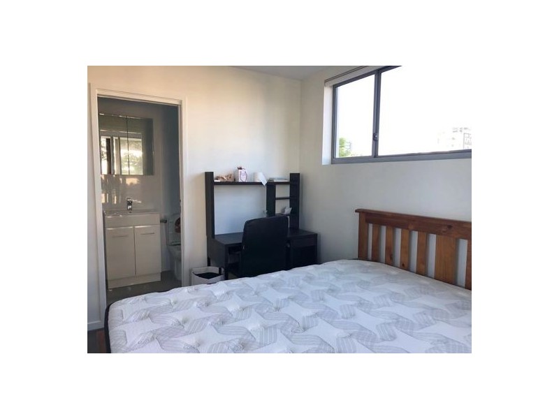 6/22 LATHER STREET, Southport QLD 4215