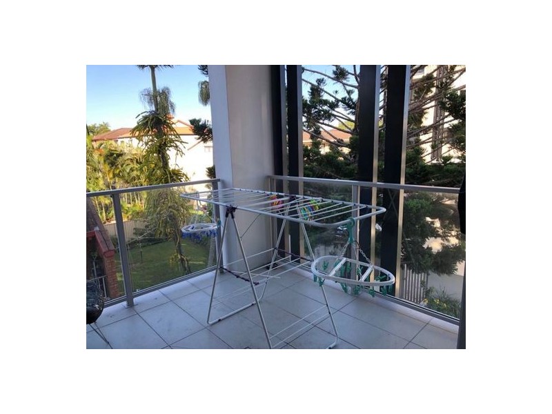 6/22 LATHER STREET, Southport QLD 4215