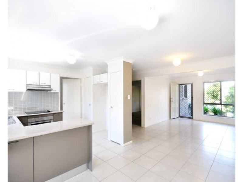 13/15 James Edward Street, Richlands QLD 4077