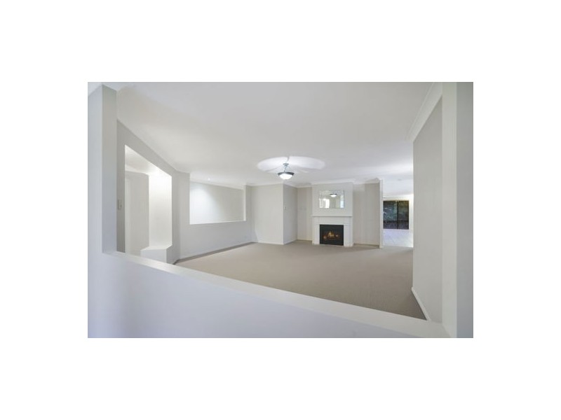 111 Lake Eyre Crescent, Parkinson QLD 4115