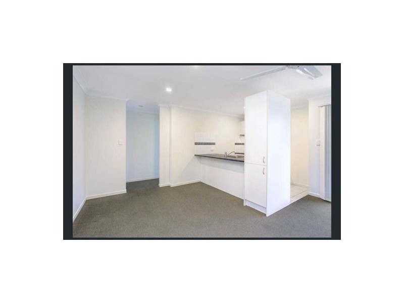 Unit 10, 8 Rosegum Pl, Redbank Plains QLD 4301