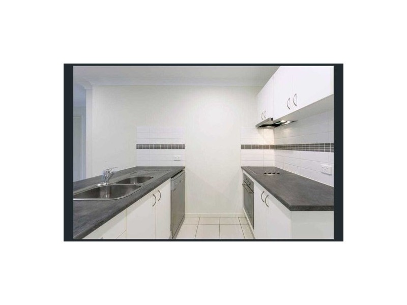 Unit 10, 8 Rosegum Pl, Redbank Plains QLD 4301