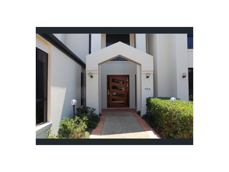 1056 Rosebank Way West, Hope Island QLD 4212