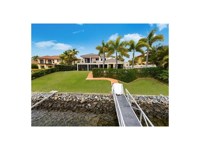 1056 Rosebank Way West, Hope Island QLD 4212