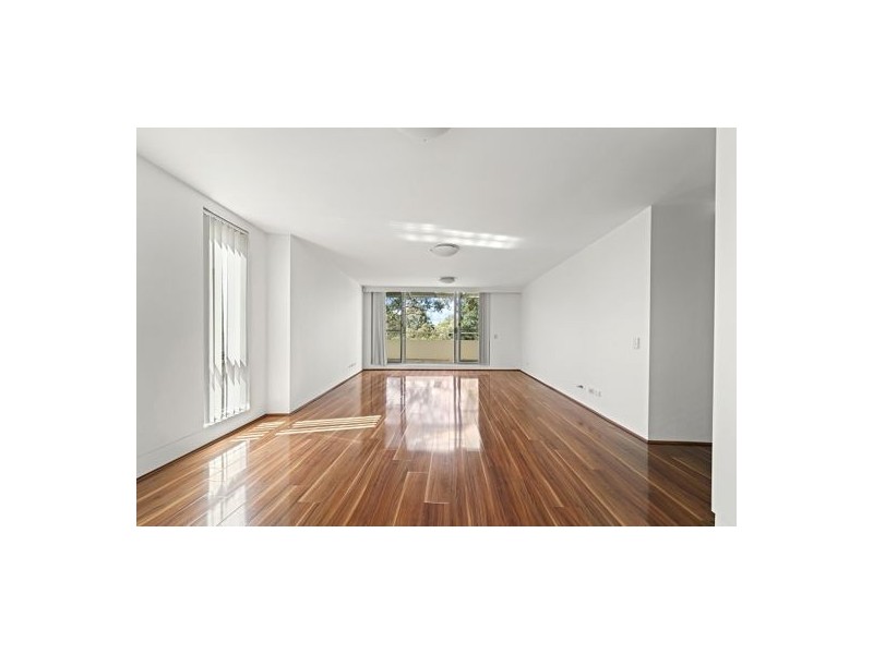 3/15 Blaxland Avenue, Newington NSW 2127